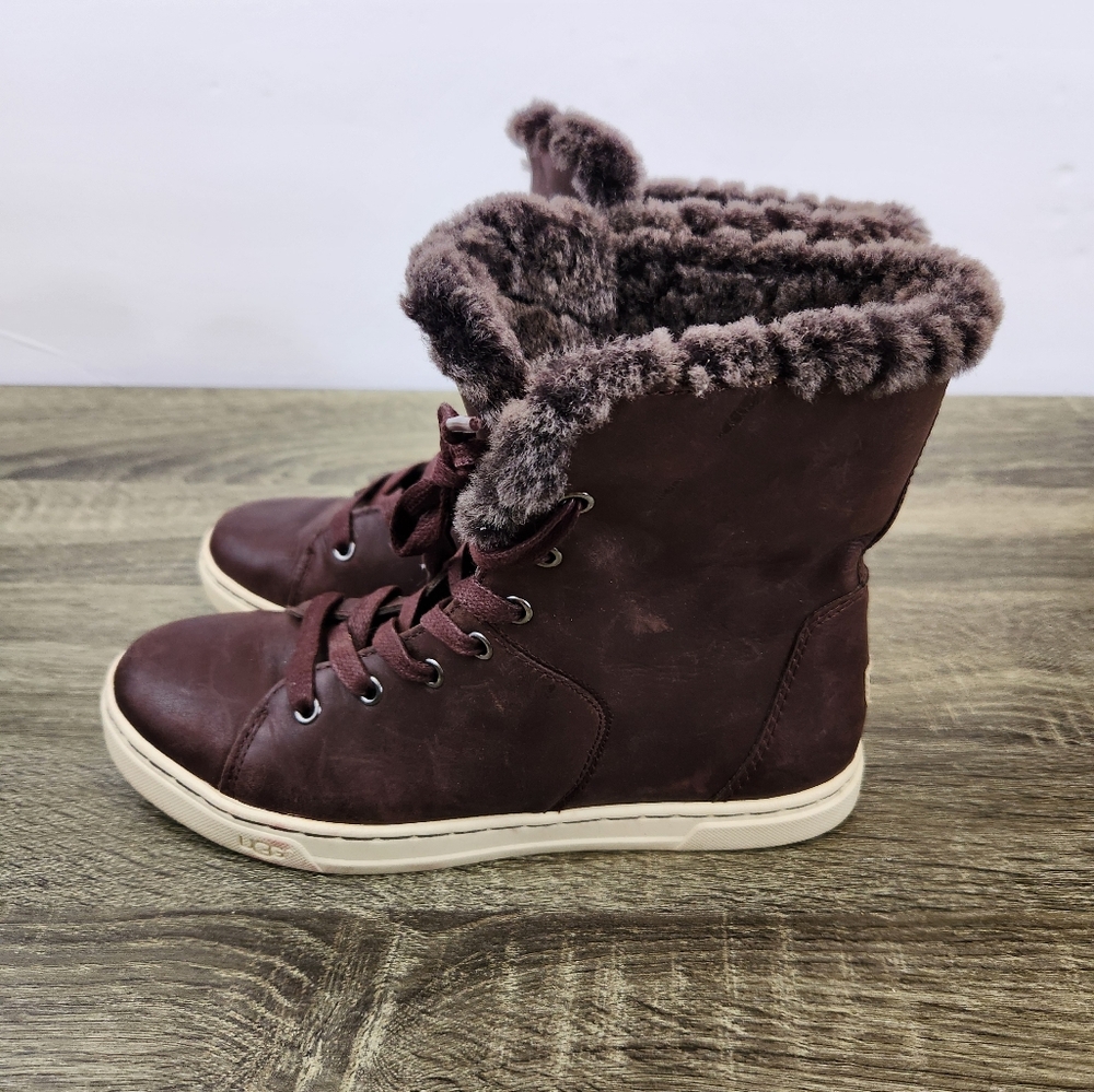 UGG Leather Lace Up Croft Luxe Quilt Ankle Boots Womens 6.5 Brown